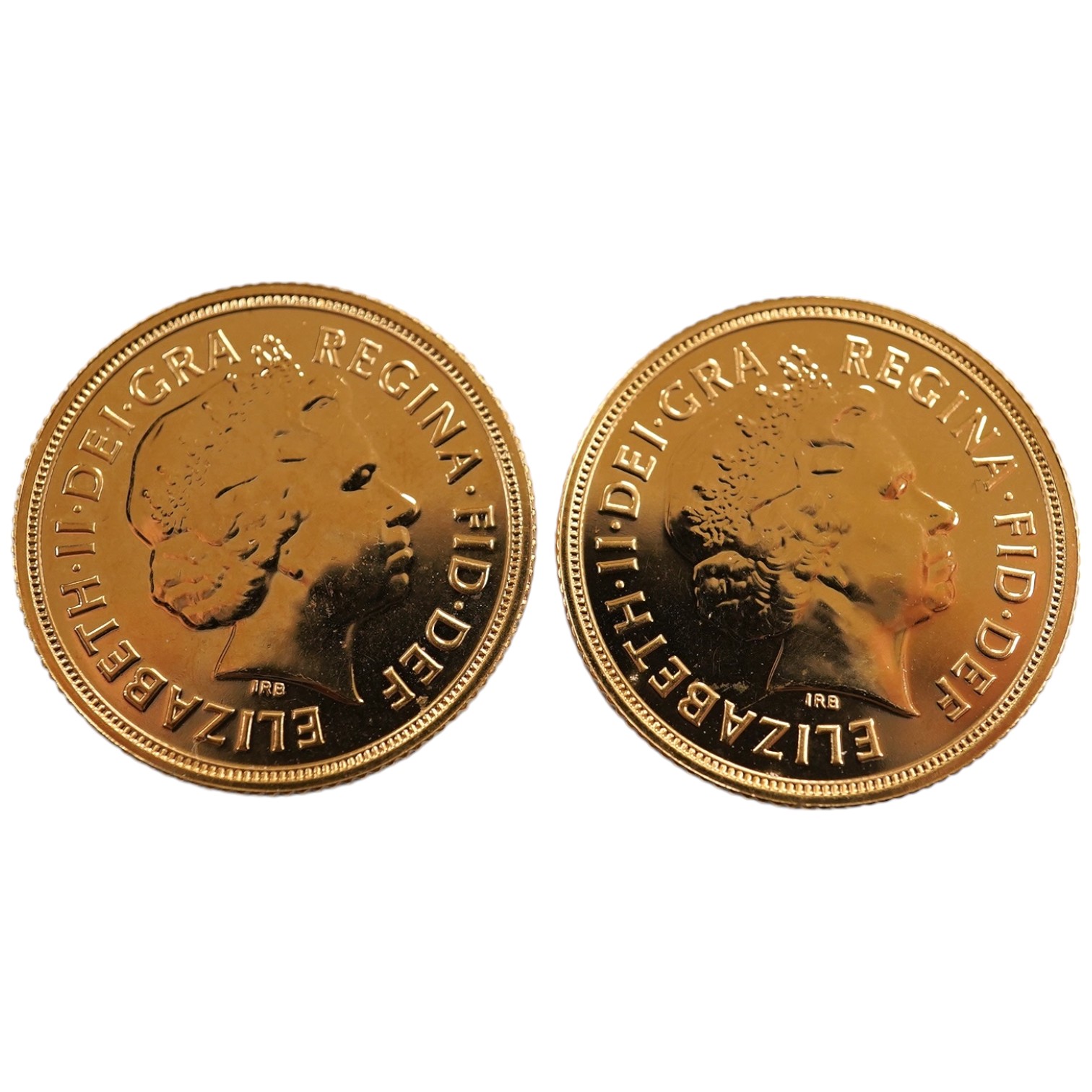 British gold coins, QEII, two bullion sovereigns, 2013 and 2014, BUNC